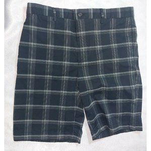 Greg Norman Mens Golf Shorts Size 34 Black Plaid